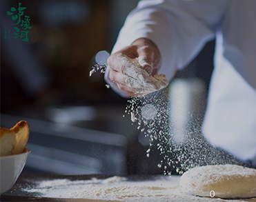 泸溪河食品（南京）有限公司